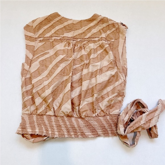 2/25 By Anthropologie anthro wrap top sleeveless blouse shirt - Picture 3 of 5